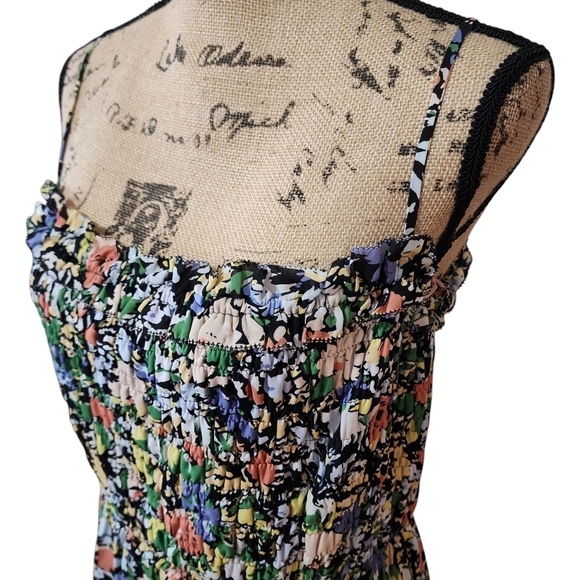 Parker Floral Sleeveless Side Zip Fully Lined Midi Dress - Large - Picture 3 of 9